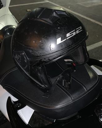 Casco LS2