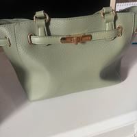 Borsa verde Carpisa
