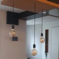 Lampade moderne di design perfettamente tenute