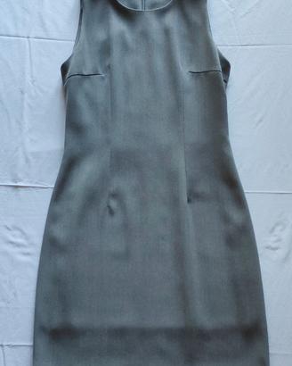 Abito a tubino completo di trench grigio tortora