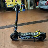 Monopattino Ducati Scambler