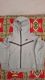 Nike Tech da femmina