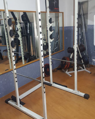 Squat rack