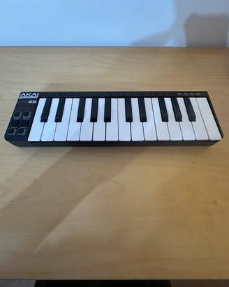 AKAI LPK25 - Tastiera MIDI USB 25 Tasti Compatta
