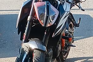 ktm duke 1290 R