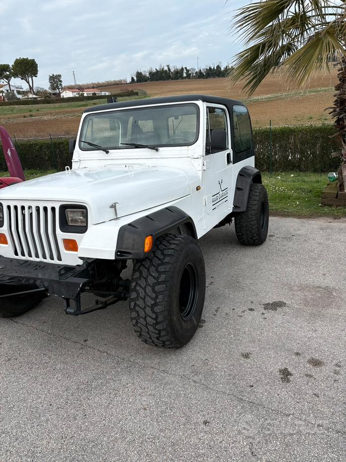 Jeep Wrangler 1ª-2ª s.