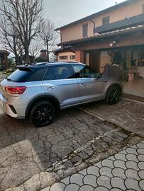 t-roc r line 1.5 dsg 150cv