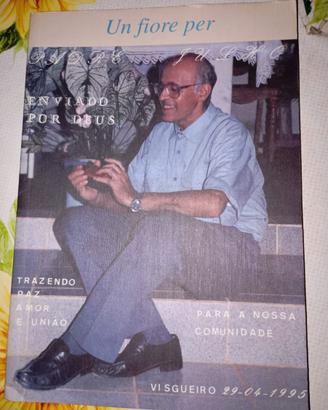 Libro Un fiore per Padre Giulio