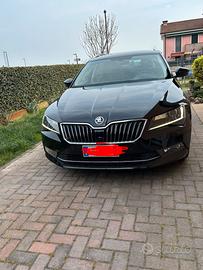 Superb skoda