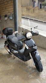 Aprilia scarabeo 300s