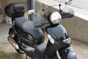 Aprilia scarabeo 300s