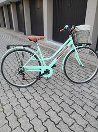 bici donna color ACQUAMARINA 