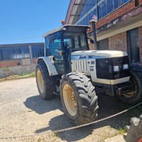 Trattori agricolo
