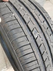 Pneumatico 215/55/17 94v