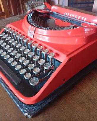 Macchina da scrivere Olivetti Mp1 Rossa