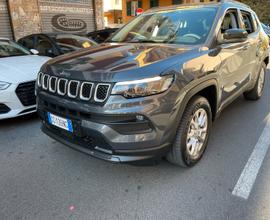 Jeep Compass 4xe subentro noleggio lungo termine