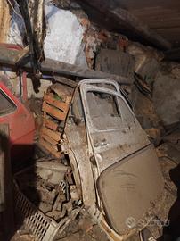 Pezzi d'auto d'epoca 