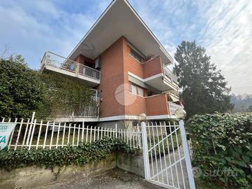 4 LOCALI A GASSINO TORINESE