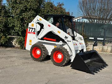 P165 Mini Pala 27 q Bobcat 773