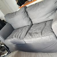 Divano Ektop grigio 2 posti come nuovo