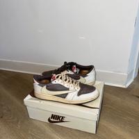 AJ1 Travis Scott