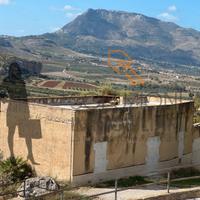 Appartamento con progetto approvato