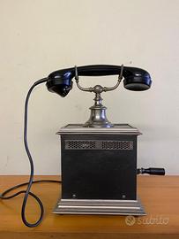 Telefono a Manovella