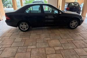 Mercedes C180