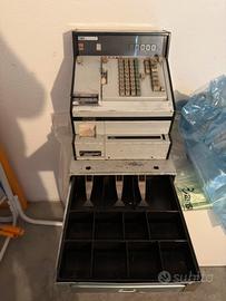 Vintage registratore di cassa
