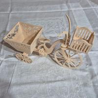 Bici con carrello realizzata in traforo a mano