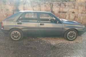 Lancia delta integrale 16v