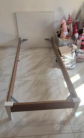 Struttura  letto singolo  in legno bianco 