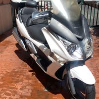 Honda silver wing 400