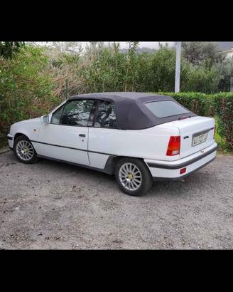 Opel Kadett bertone