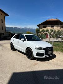 Audi  Q3 s-line