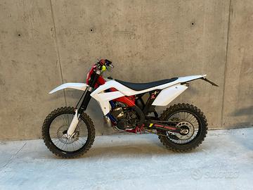 Moto enduro gas gas ec250 2t