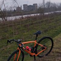  bici gravel Pinarello 