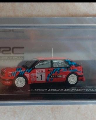 modellino Lancia Delta HF Integrale 16V 1:64