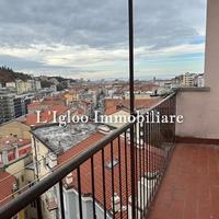 VISTA MARE: ULTIMO PIANO da ristrutturare