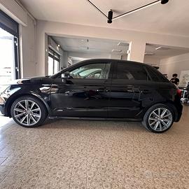 AUDI A1 SPORTBACK  1.4 S-LINE
