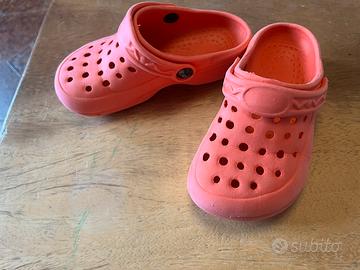 Ciabatte tipo crocs n 30
