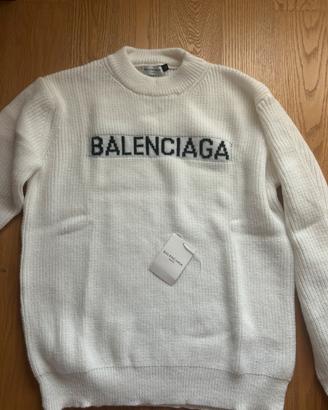 maglione balenciaga