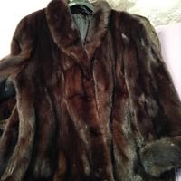 Pelliccia visone scuro 