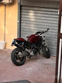 Ducati monster 696+ 2009  A2