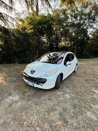 Peugeot 207 Félin THP 155