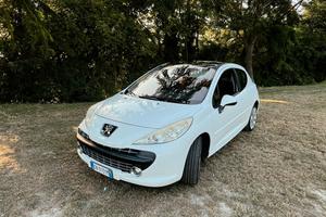 Peugeot 207 Félin THP 155