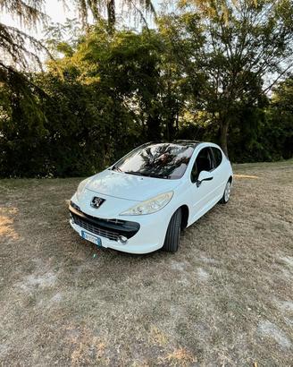 Peugeot 207 Félin THP 155