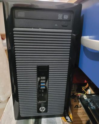 pc fisso   4 gb    500 gb