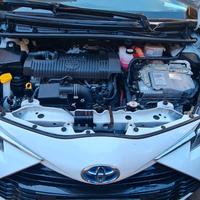 Toyota yaris hibrid