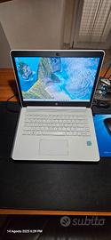 Notebook HP 14 pollici.